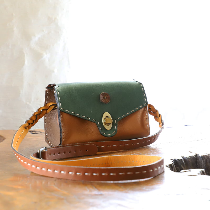 Femme sling bag Femme sling bag