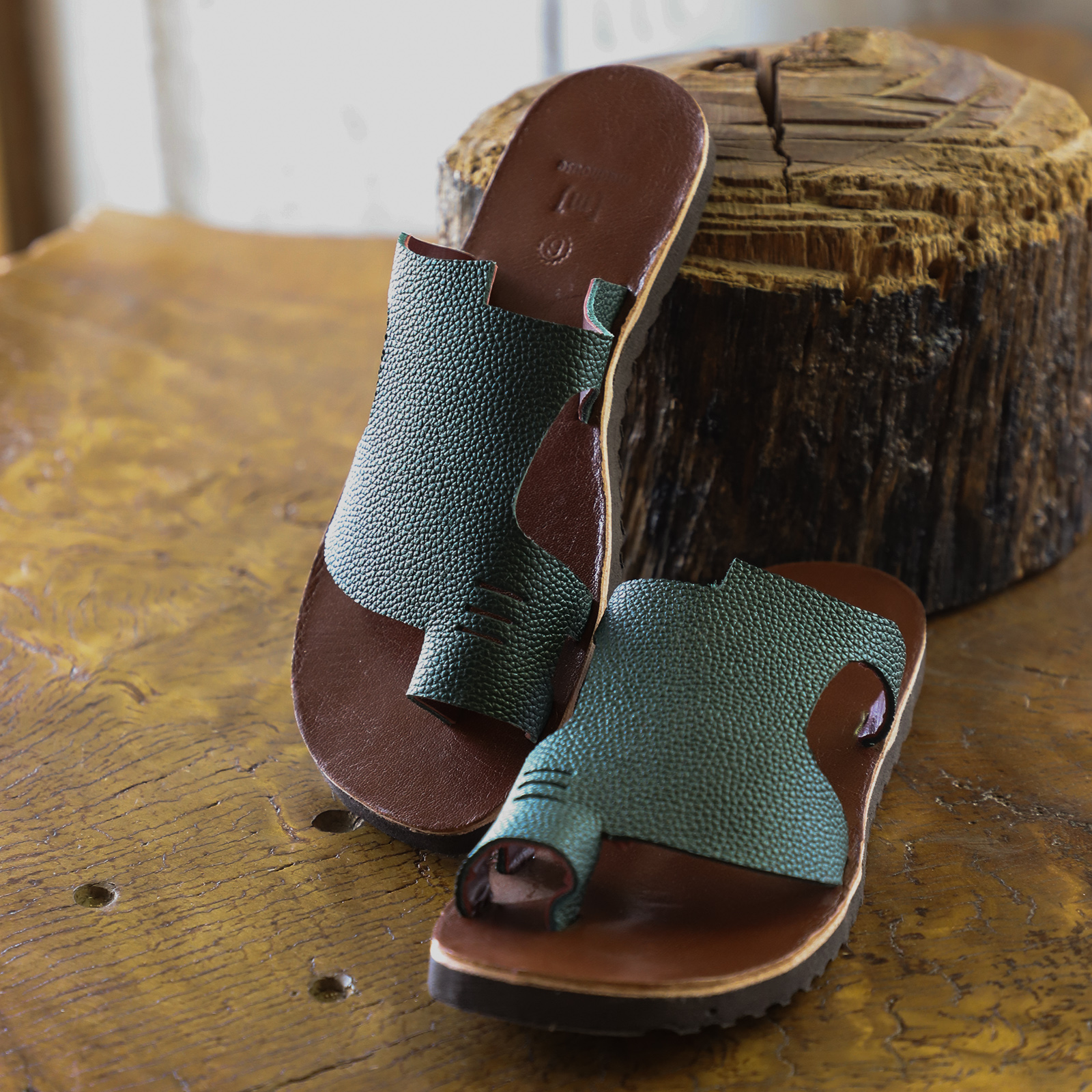 Aoni Flip Flops Aoni Flip Flops