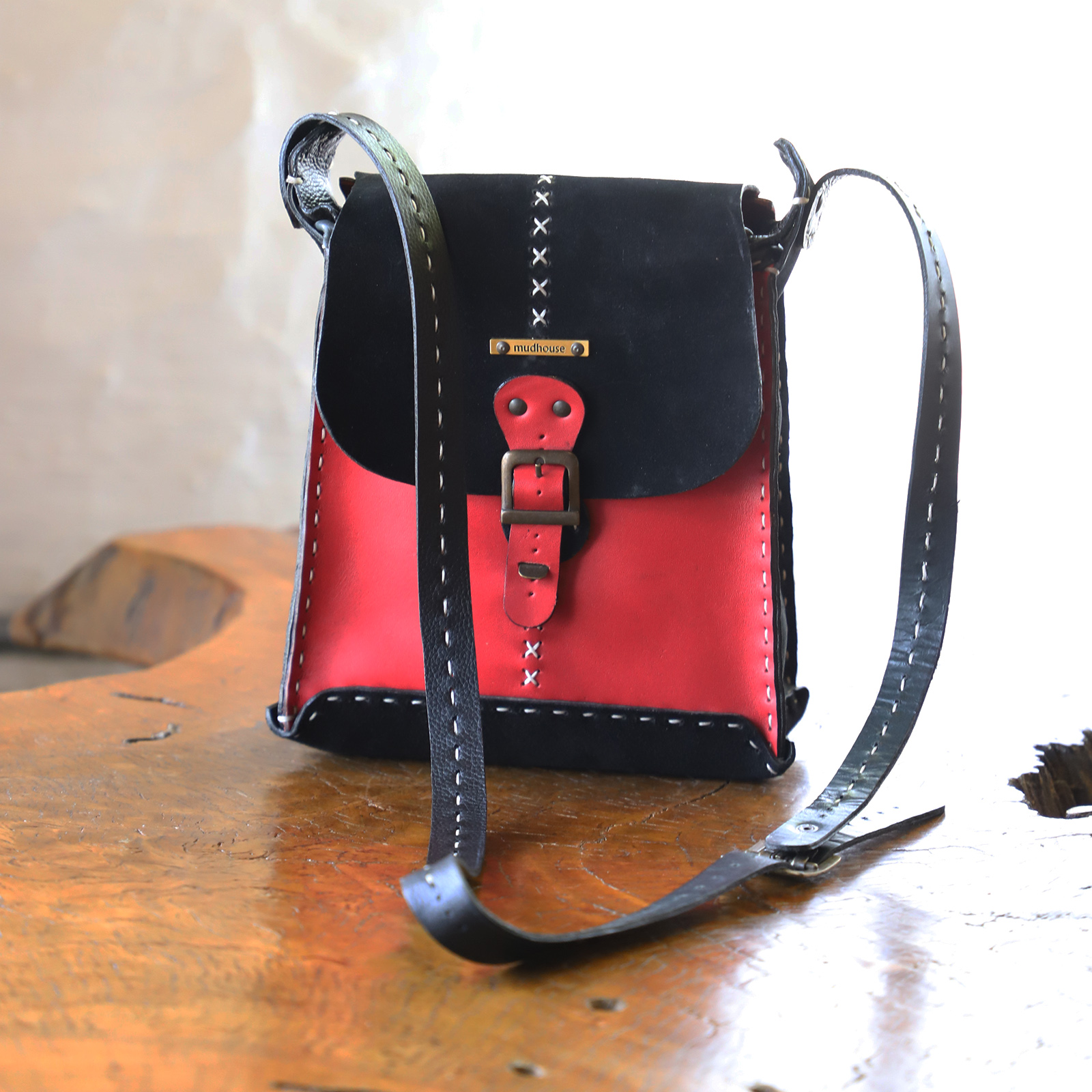Doot Sling Bag Doot Sling Bag