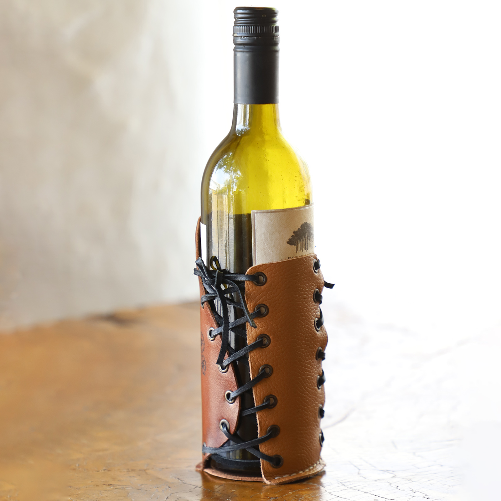 Vino Bottle Holder