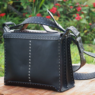 Paoul Hand Bag Paoul Hand Bag