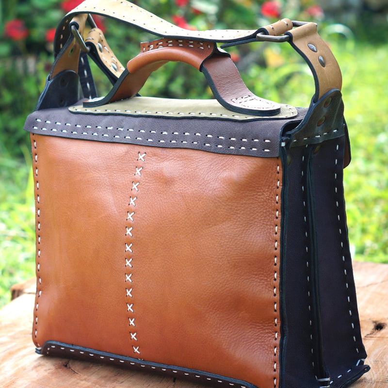 Paoul Hand Bag Paoul Hand Bag